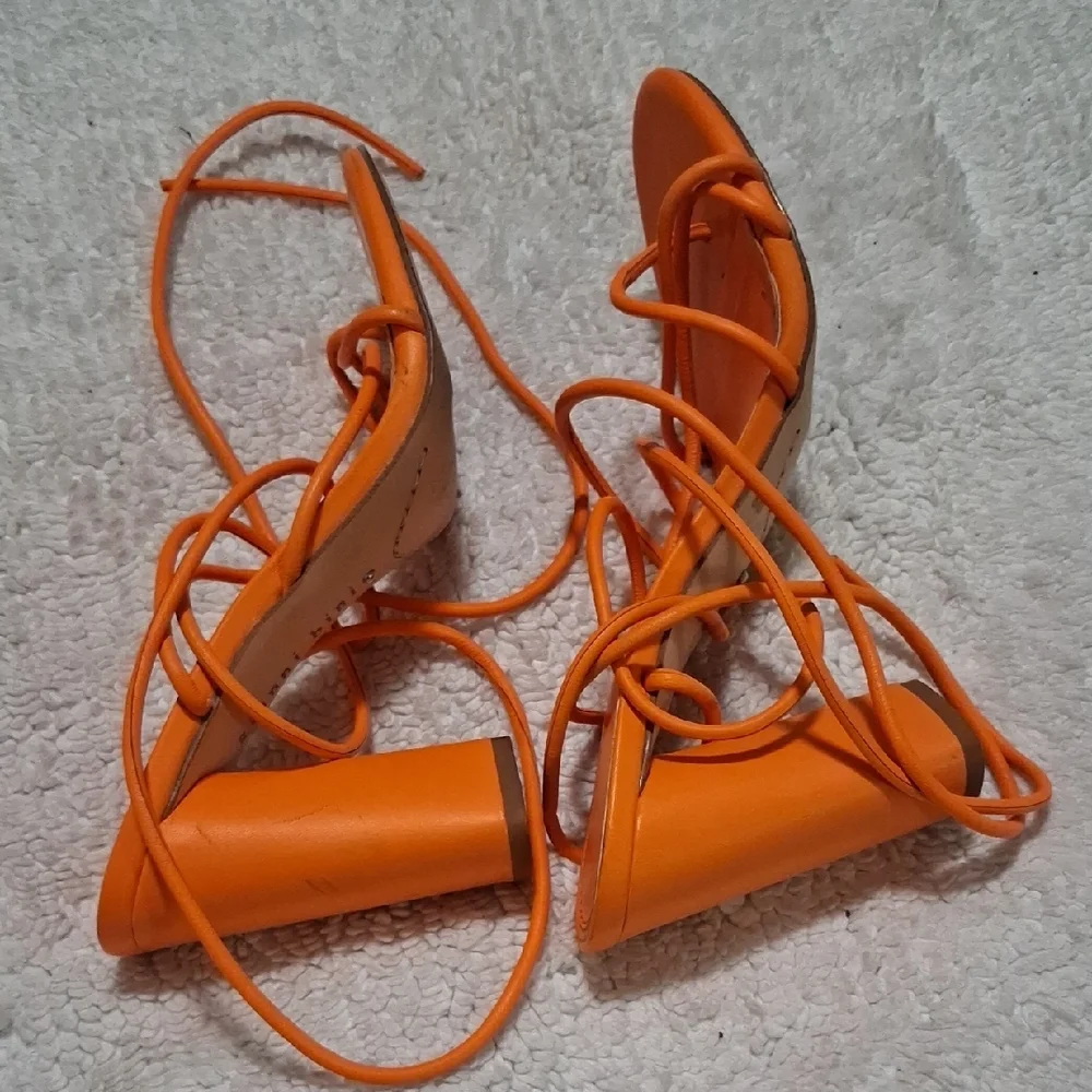 Gianni Bini Vibrant Orange Strappy Heels - Picture 3 of 8